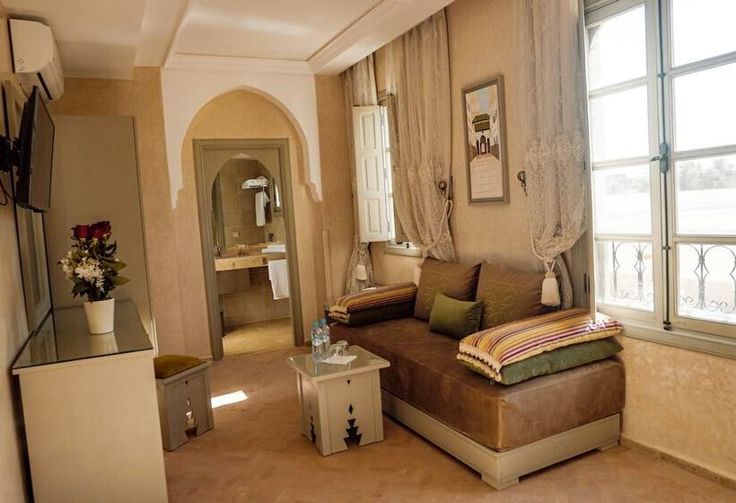 주니어 스위트, Riad Zidania