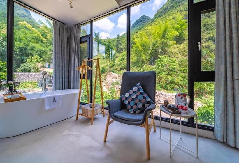 اتاق استاندارد با چشم‌انداز کوهستان, Yangshuo Serene Cove