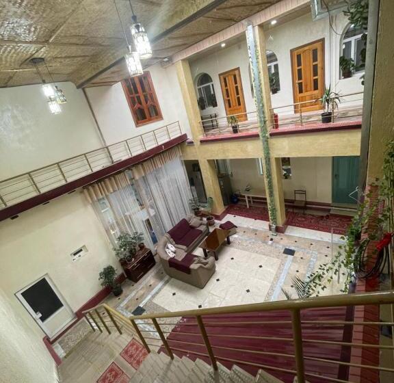 اتاق لوکس, Al Mansur