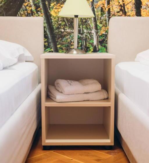 اتاق استاندارد سه نفره, Motel Vila Bakarni