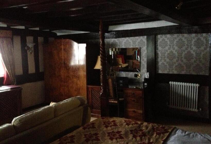 Номер Стандарт, The Old Hall Country House