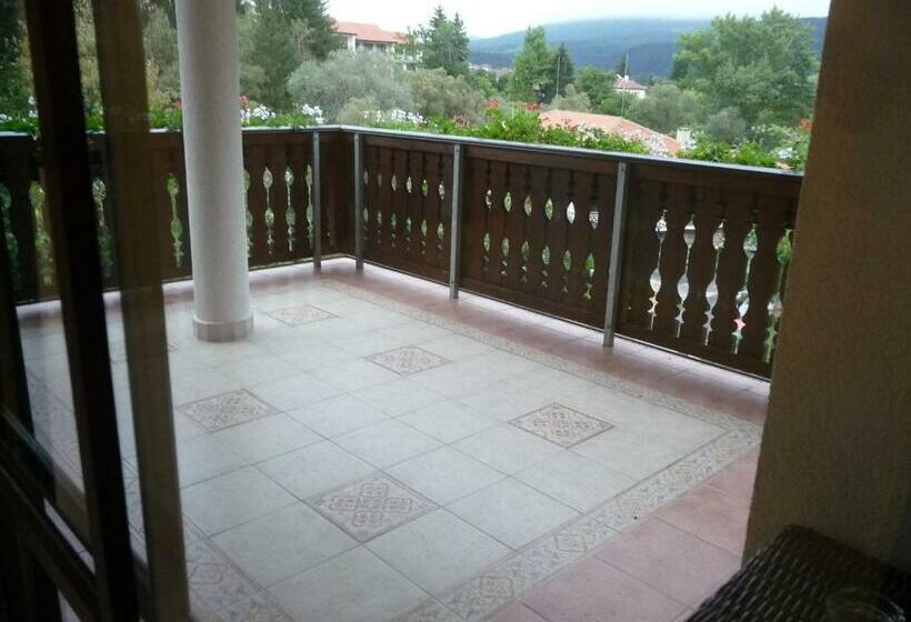 Студия Стандарт, Park Hotel Izvorite