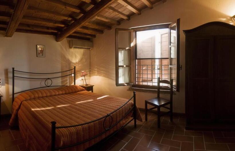 اتاق لوکس, Bio Agriturismo Il Melograno Di Banditella