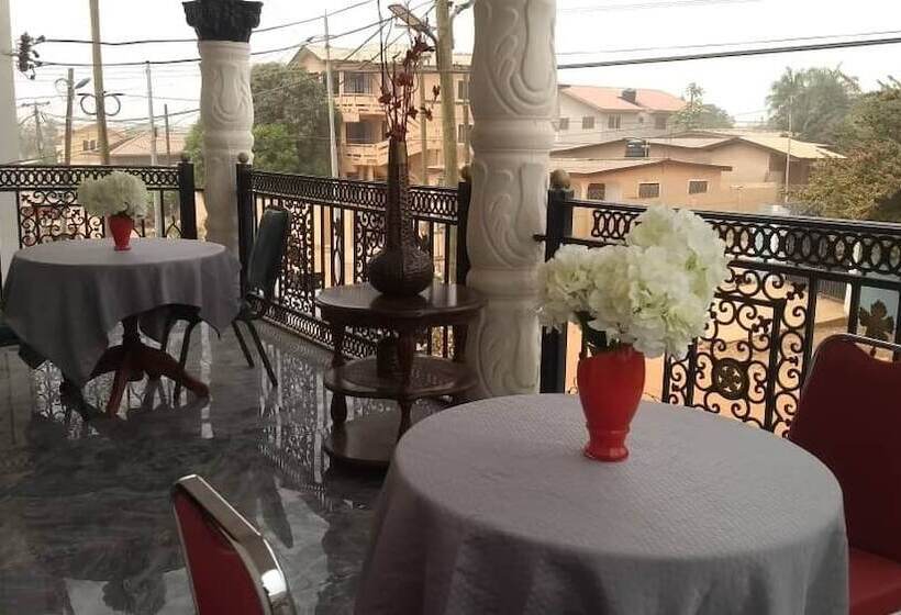 חדר סופריור, The Winford Boutique Hotel Achimota