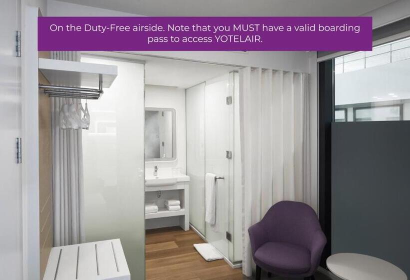 Habitación Deluxe, Yotel Istanbul Airport Landside, City Entrance