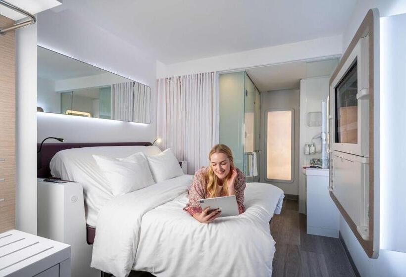 Standard Room, Yotel Istanbul Airport Landside, City Entrance