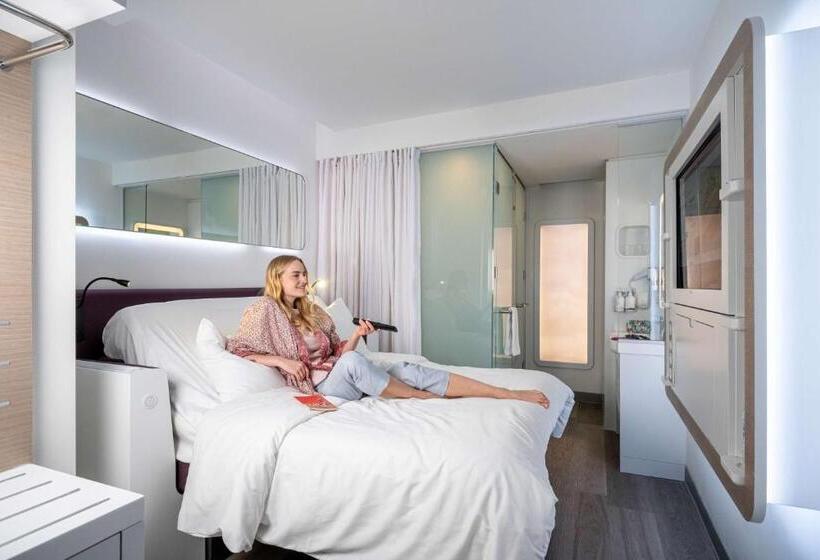 디럭스 룸, Yotel Istanbul Airport Landside, City Entrance
