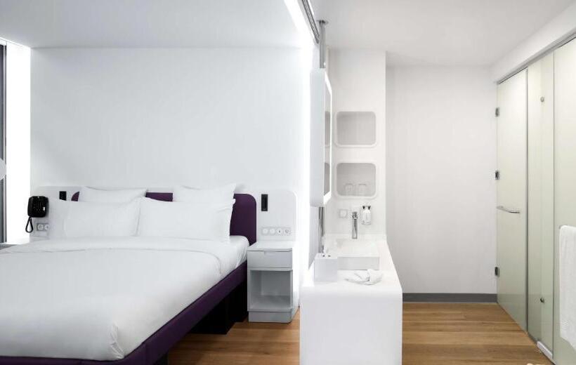 패밀리 룸, Yotel Istanbul Airport Landside, City Entrance