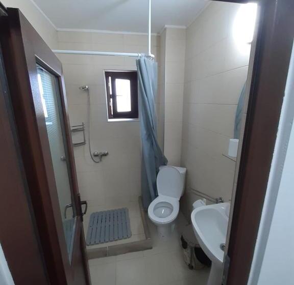 سوییت خانوادگی, Casa Roua
