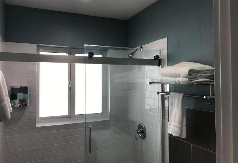 Люкс Deluxe Кровать Кинг, Pompano Breeze