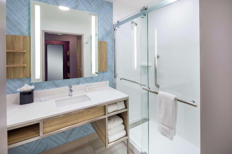 Номер Премиум, Hilton Garden Inn Surprise Phoenix