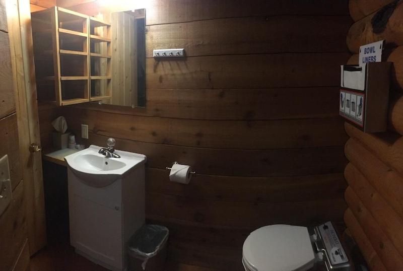 家庭间, Talkeetna Lakeside Cabins
