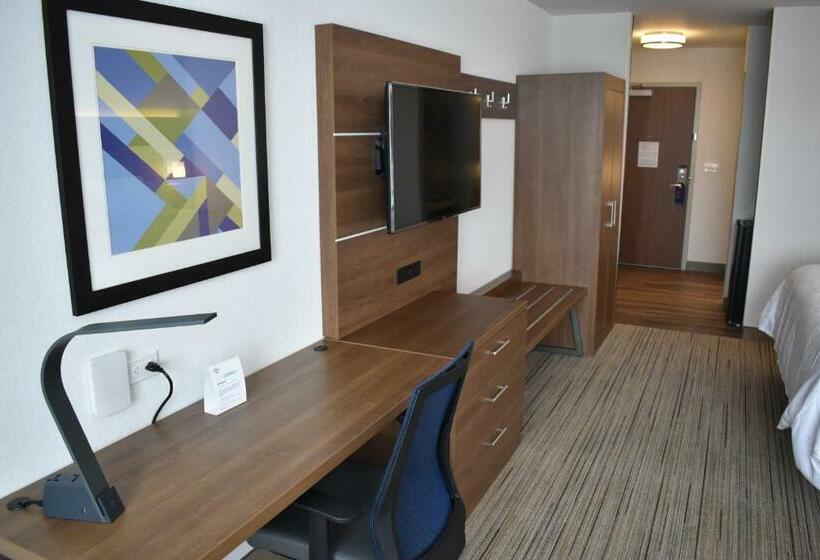 Номер Стандарт, Holiday Inn Express & Suites   Boston South   Randolph, An Ihg