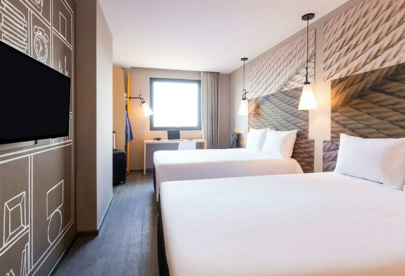 Quarto Estandar, Ibis Tijuana