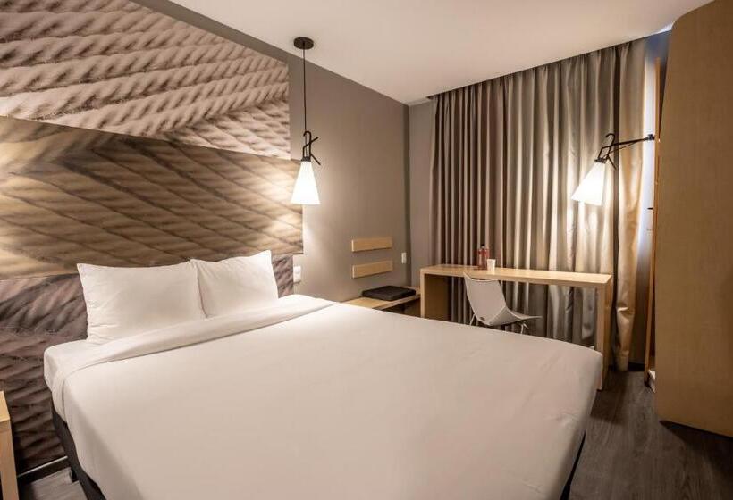 Quarto Estandar, Ibis Tijuana