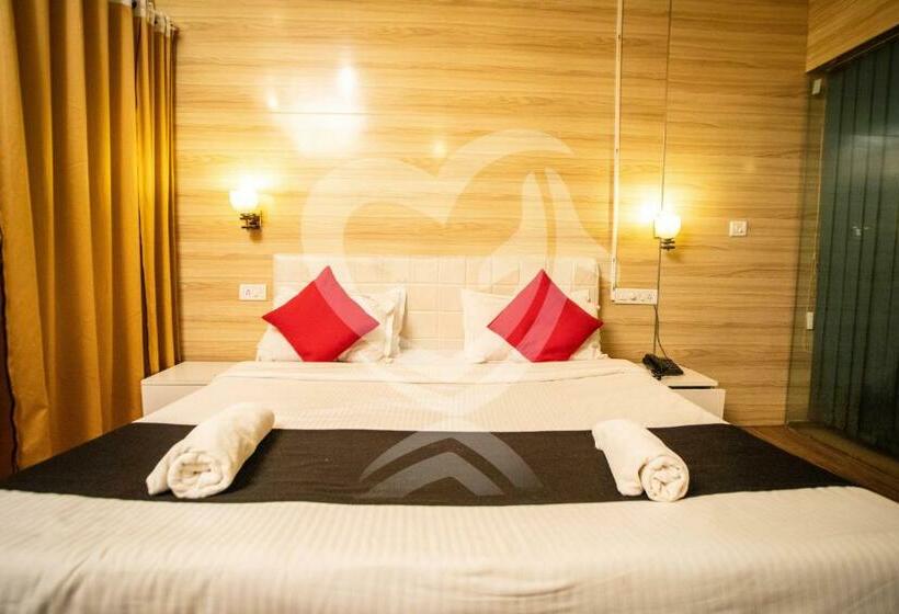 Хижина, Zulu Land Cottages   Near Curlies Beach Shack And Shiva Valley   Anjuna Beach