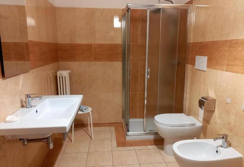 اتاق استاندارد یک نفره, Radices Bed & Breakfast