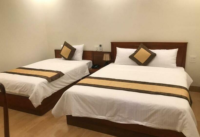 اتاق استاندارد سه نفره, Green Hotel Quy Nhơn