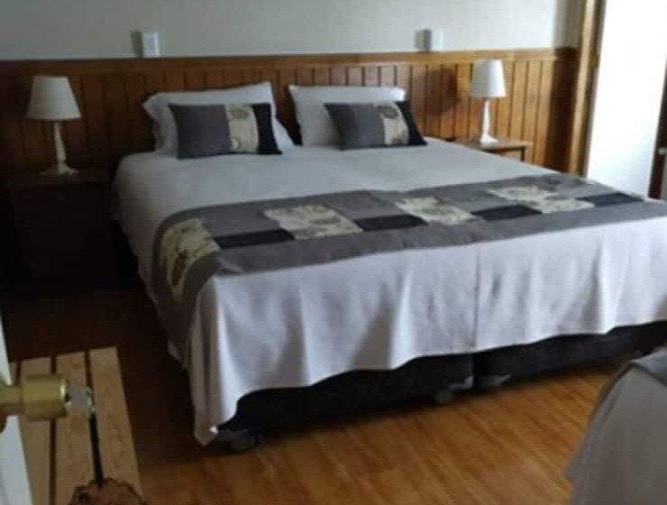 スタンダードトリプルルーム, Hostal Casa Miranda