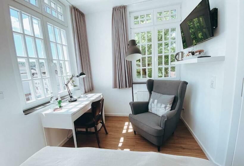 Номер Стандарт, Fachwerk Hotel Wuppertal