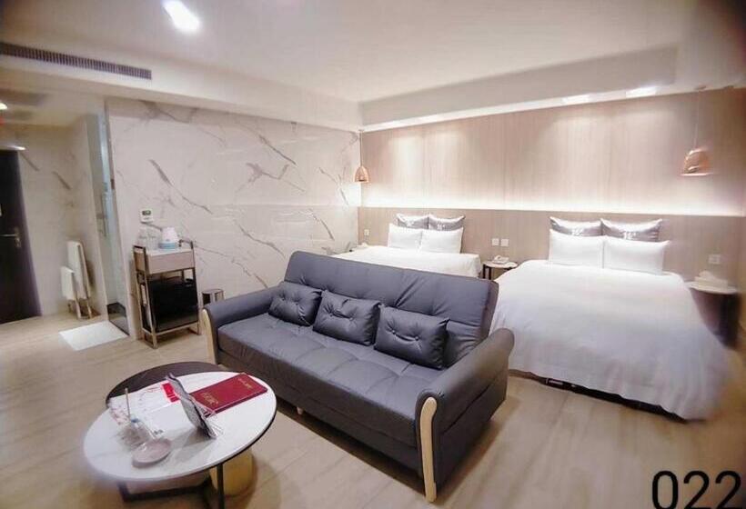 اتاق استاندارد چهار تخته, Wunsin Motel