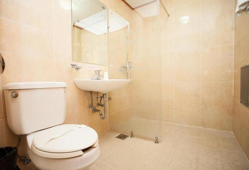 Семейный Номер, Jeju Ilsung Beach Condo