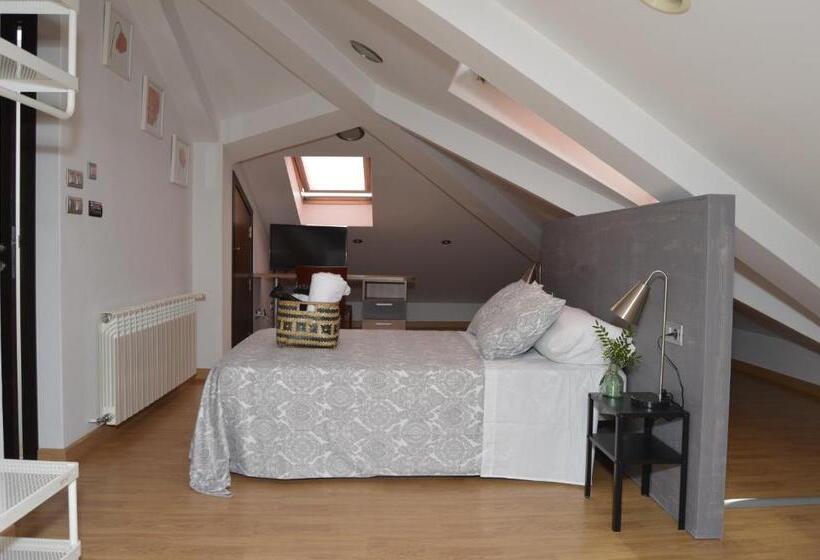 Семейный Номер, Pension Suite Camino Norte