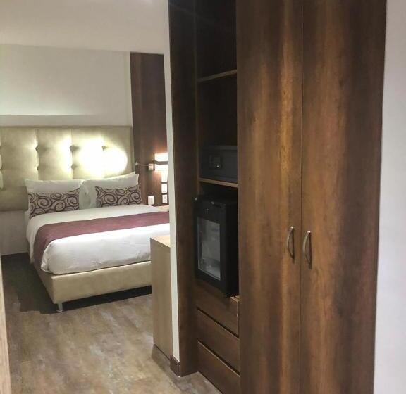 스탠다드 룸 더블 침대 2개, Roseliere Bucaramanga