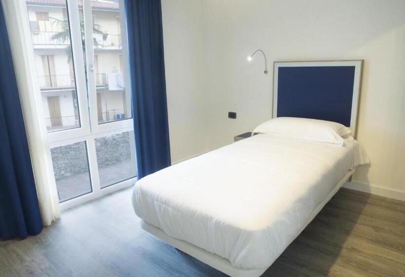آپارتمان 1 خوابه پریمیوم با بالکن, Piamarta Apartments