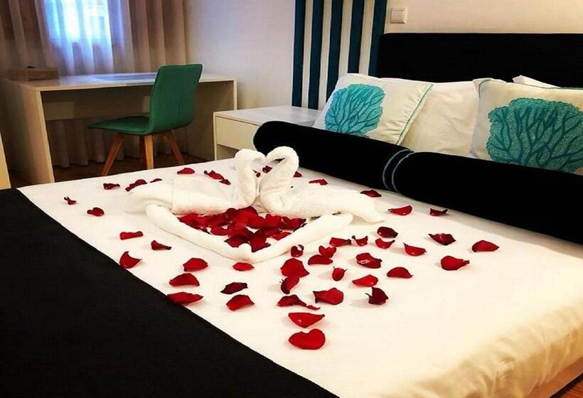 Люкс Повышенной Комфортности, Bellu Suites
