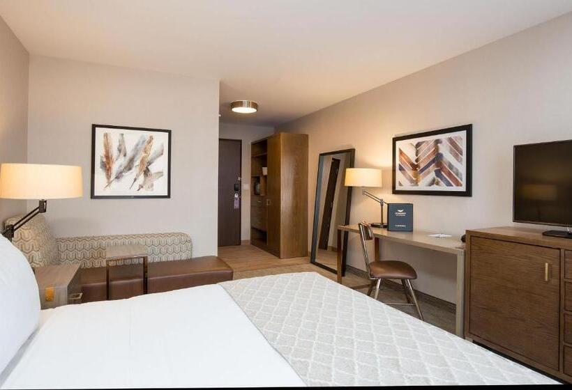 غرفة ديلوكس سرير كينج, Pomeroy Inn & Suites Prince George