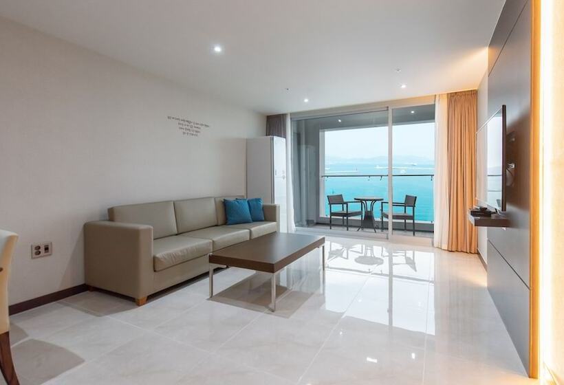 سوییت, Venezia Hotel And Resort