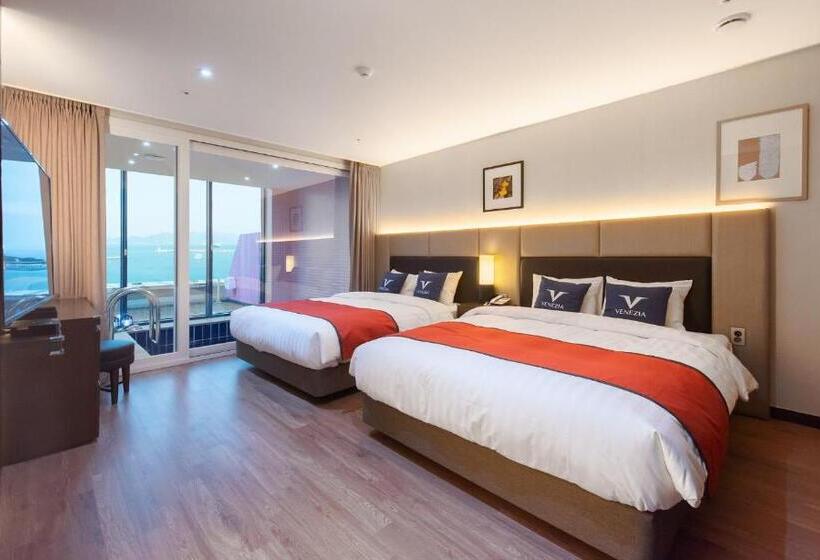 سوئیت پریمیوم, Venezia Hotel And Resort