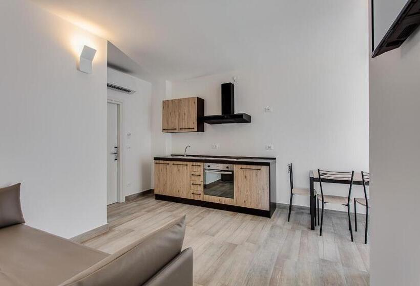 1 Bedroom Penthouse Apartment, Evo Boutique Hotel & Spa