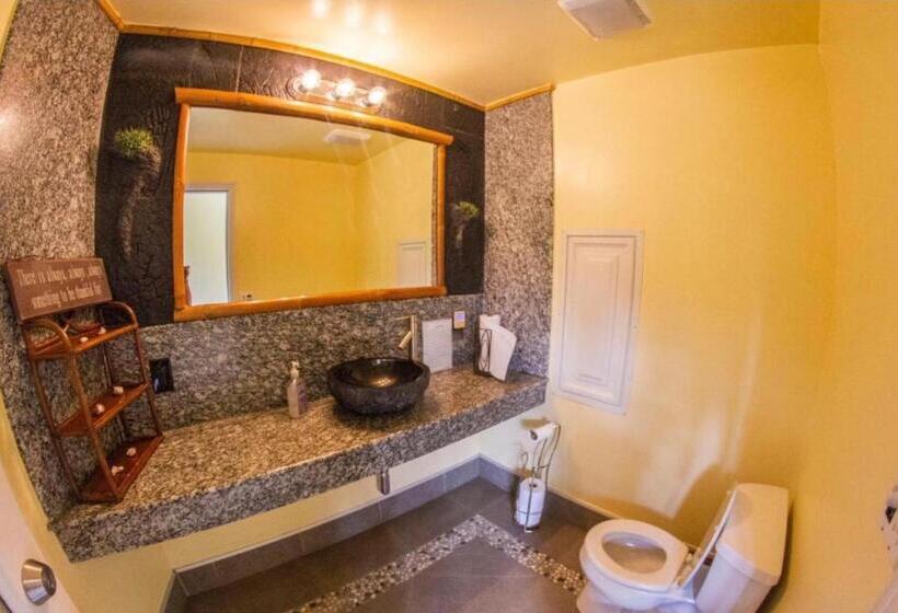 Номер Стандарт, Hawaiian Sanctuary Eco Retreat Center