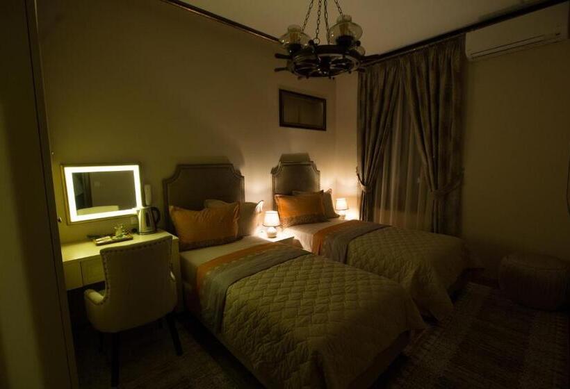 اتاق لوکس, Robevski Luxury Rooms