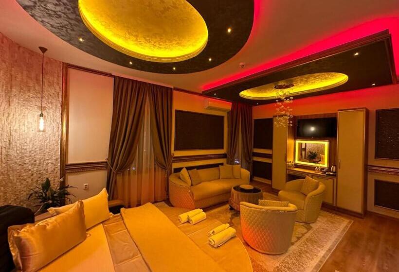 اتاق سوپریور با تخت بزرگ, Robevski Luxury Rooms