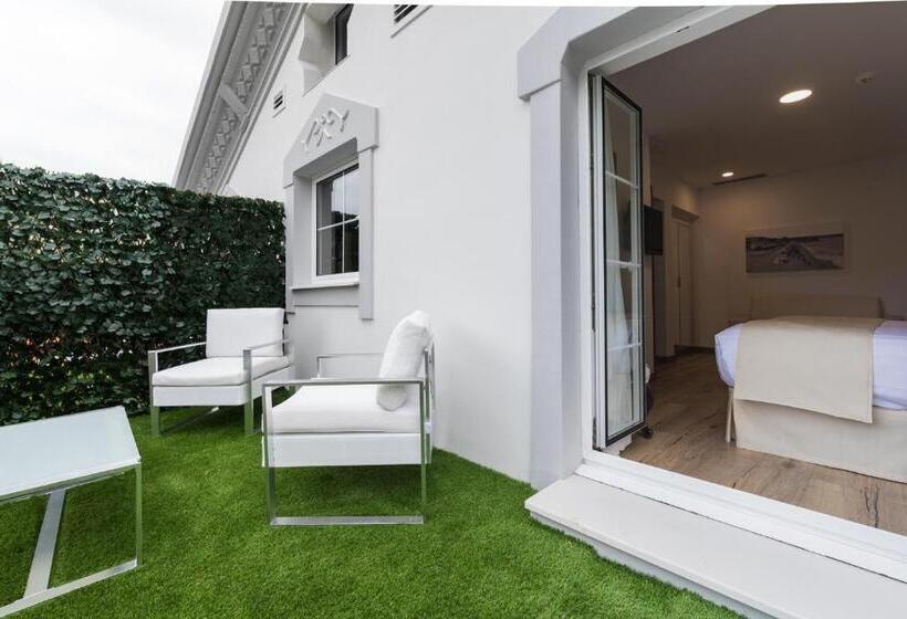 Люкс с Террасой, Suite Home Pinares