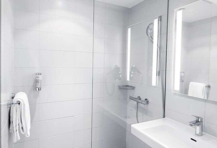 Номер Стандарт, B&b Hotel Zürich Wallisellen