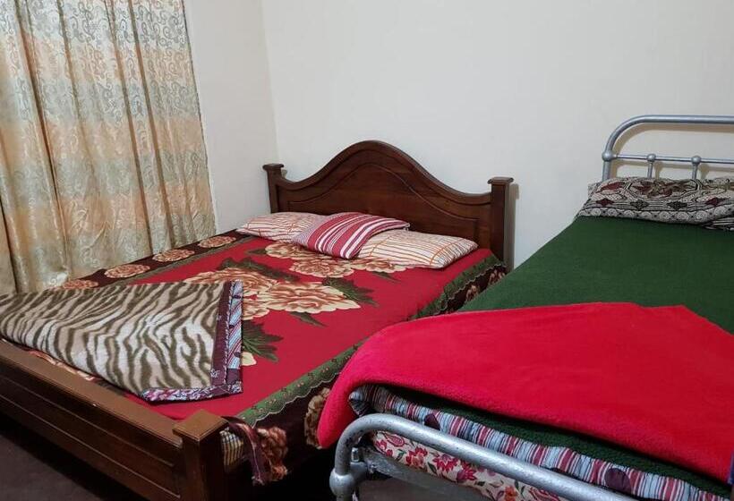 Quarto Economy, Chandrasobana