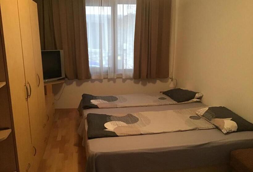 آپارتمان 1 خوابه, Aurora Guest House