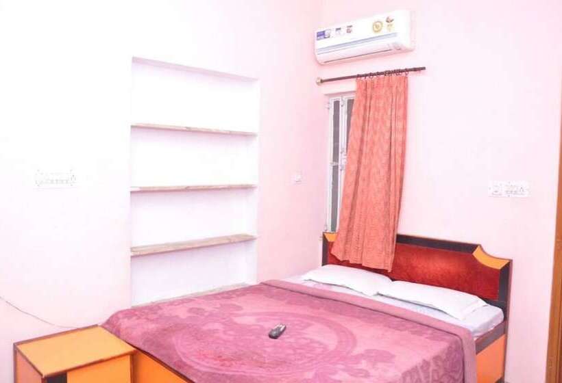 اتاق لوکس, Kanak Guest House