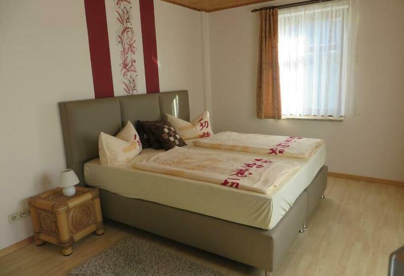 标准间, Pension Zur Quelle