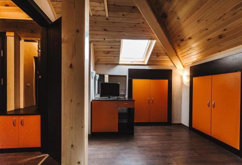 جناح غرفتين نوم, Zlatograd 2 Iosifova Guest House