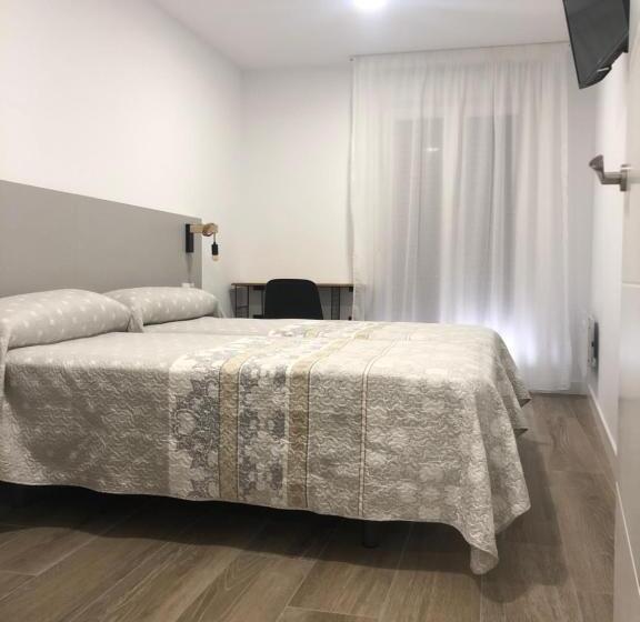 Апартаменты 1 Спальня, Roomconcept Hostel