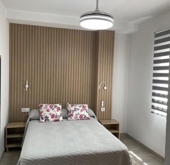 스탠다드 싱글 룸, Hostal Calderón De La Barca