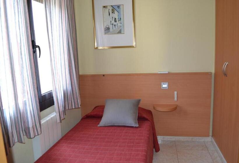 Номер Стандарт Индивидуальный, Hostal Bartis