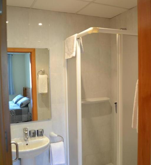 Номер Стандарт, Hostal Bartis