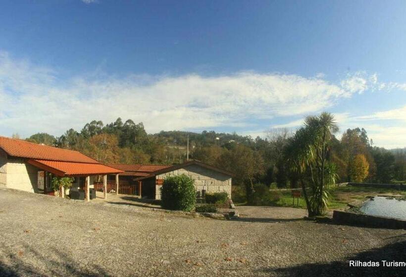 Номер Стандарт, Rilhadas Casas De Campo
