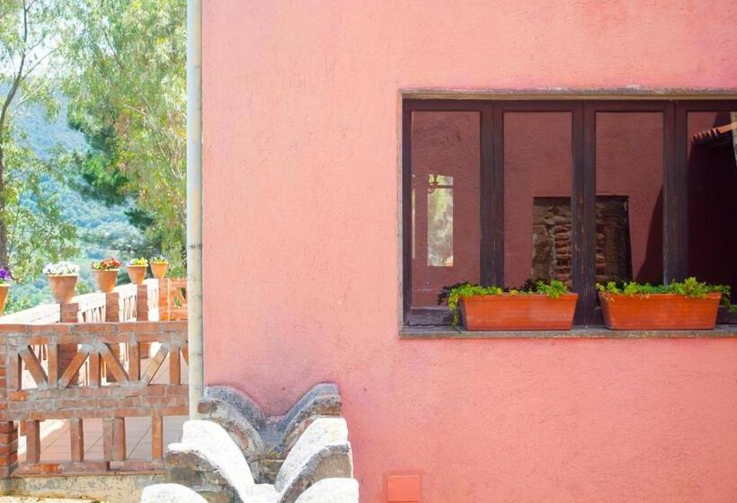 اتاق استاندارد, Agriturismo Fattoria Di Grenne